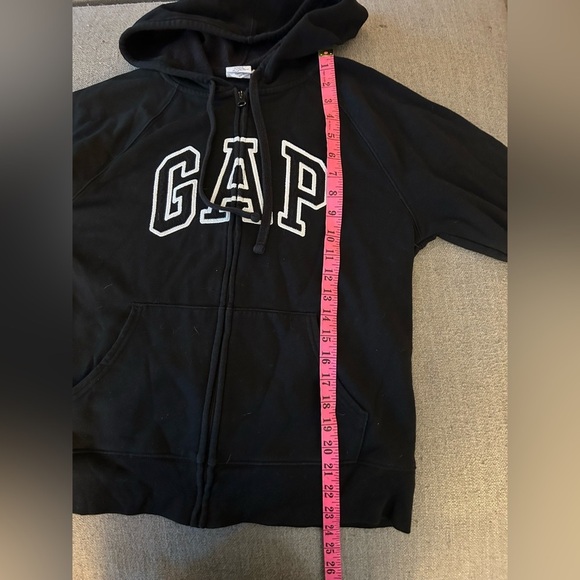 GAP Classic Black Zip-Up Hoodie - Picture 5 of 6